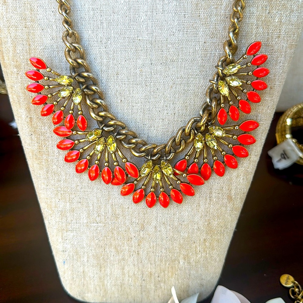 Stella and Dot Statement Necklace